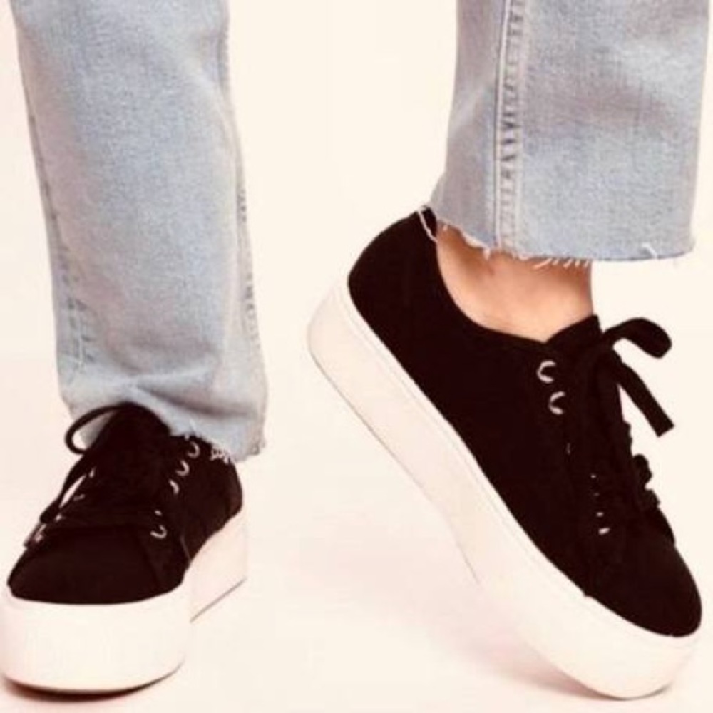 Steve Madden Emmi Platform Sneakers